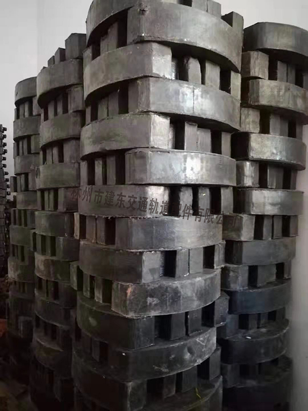 矿车碰头2